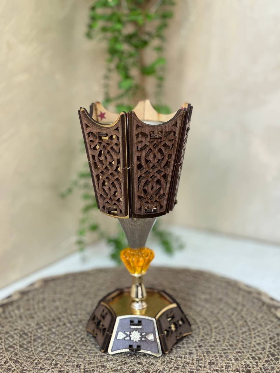 photo_5893155082914696064_y