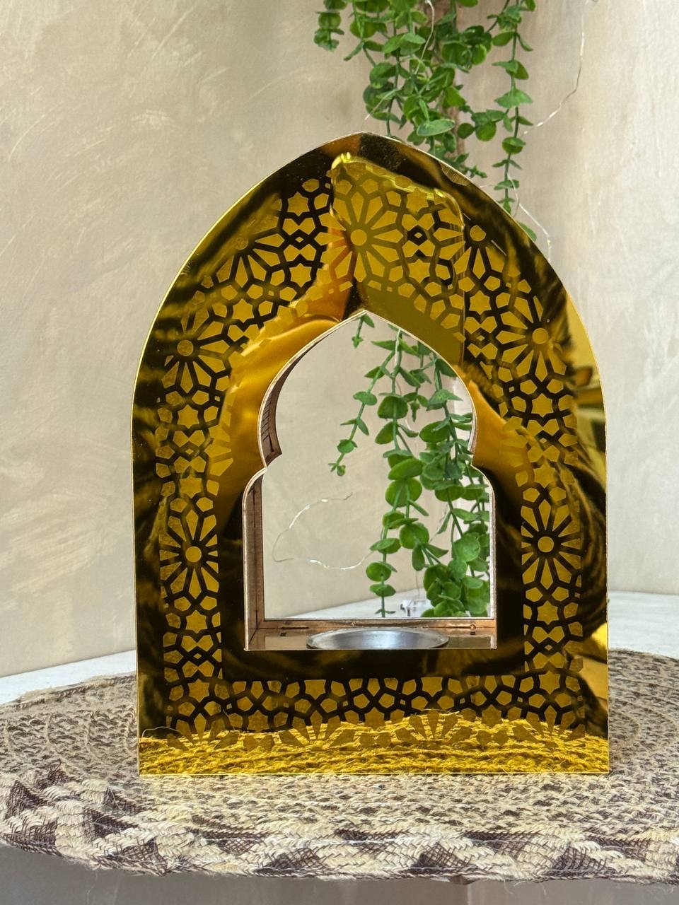 photo_5893326593843727258_y