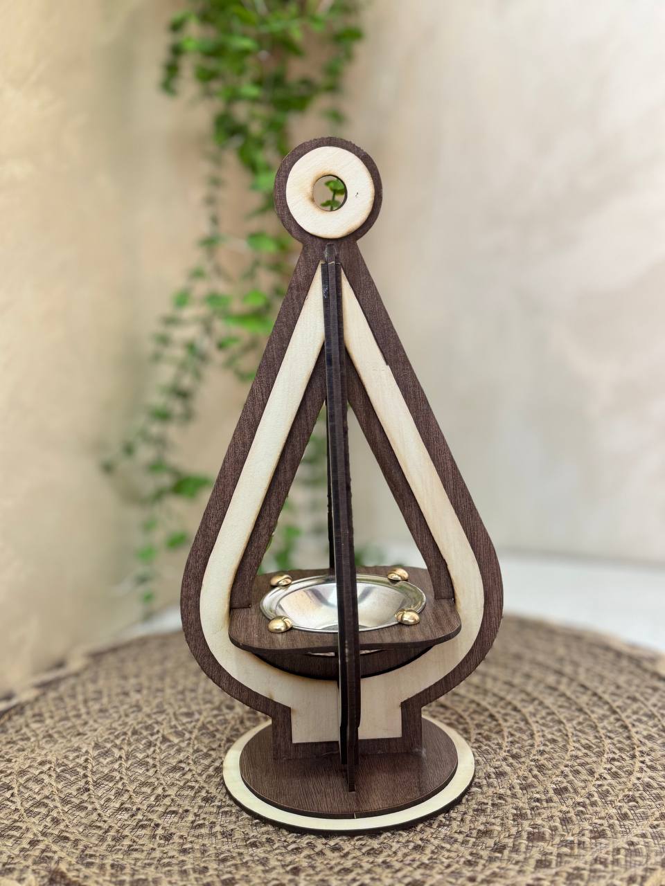 photo_5893326593843727268_y